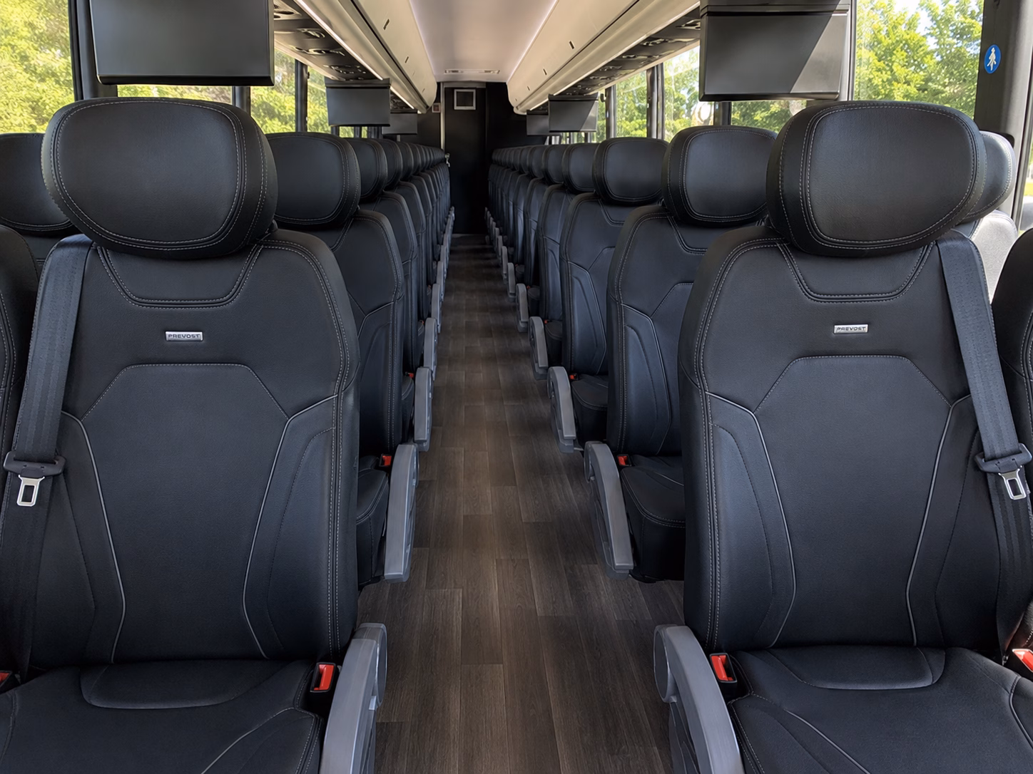 compare bus rental pricing in denver online upfront and in minutes